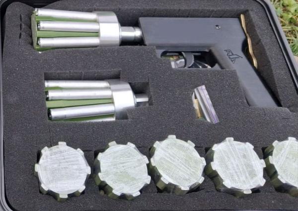 Netzwerfer mit 7 Kartuschen